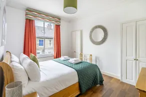 9 St John's Street - Image 3