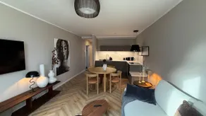 Elegantes 2 Zi Apartment no3 - chick & zentral - Image 2