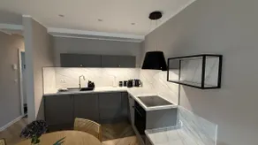 Elegantes 2 Zi Apartment no3 - chick & zentral - Image 3