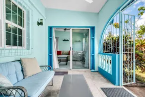Villa Blue Nights - Image 3