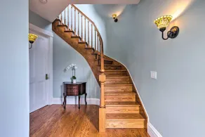 Charming Greenport Gem 1, 1 Mile to Ferry! - Image 5