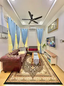Tepak Nusuk Private Pool Homestay 5 Bedrooms 4 Bathrooms - Image 2