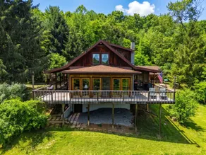 Hot Tub, Fire Pit, Private Trails, & Outdoor Fun - Image 2