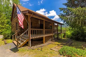 Hot Tub, Fire Pit, Private Trails, & Outdoor Fun - Image 3