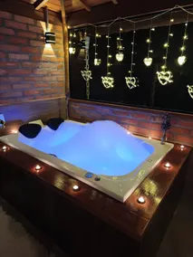 Chalet Sonho Meu do Vale 02 with hot tub - Image 2