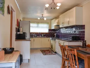 Zebra House - Image 4