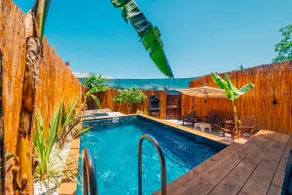 3-Hot Pool + Jacuzzi in the Room - Image 4
