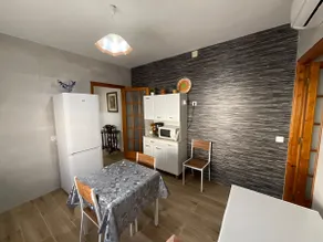 A nice townhouse with a pool - Image 4
