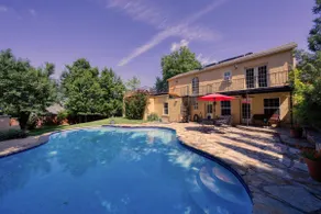 Historic Italian Villa w/ Pool by Gathering Place - Image 2