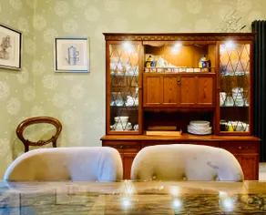 Exclusive 3 bedroom detached home with garden - Image 5