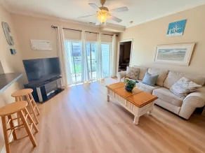 2 bed/bath dog/kid friendly condo w/ pool in Lewes - Image 2