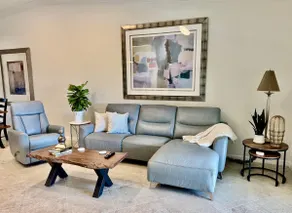 Golf-Lake Views, Full Kitchen, Close to Everything - Image 3
