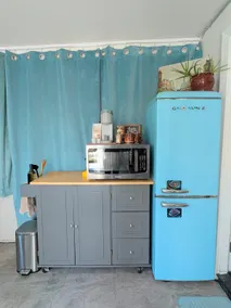 Sunny, Serene Studio in San Diego - Image 3
