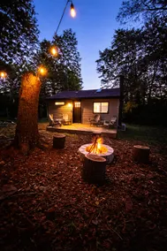 Lakeside Retreat w/Fire Pit & Skylights - Image 5