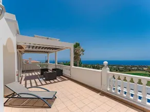 Gorgeous Golf Villa Heated Pool Sea view - Image 2