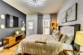 Modern 4BR Retreat • Sleeps 8 • Near Mercedes-Benz - Image 3
