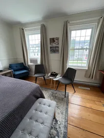 Private Suite: The Castine in town center - Image 5