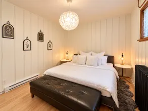 Queens Park Oasis/King bed/Free Parking/Transit - Image 5