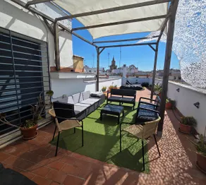 Amazing Penhouse Alameda, Jacuzzi, Electric Garage - Image 2