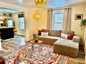 Mid-Century Burrell Bungalow - Image 2