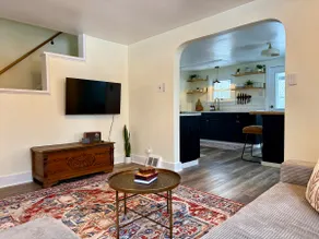 Mid-Century Burrell Bungalow - Image 4