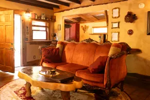 Storybook Nook-Romantic, Secluded, Pets OK! - Image 2
