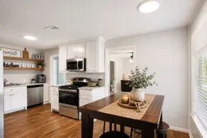 Family-Friendly 3BR Getaway - Central DFW Location - Image 2