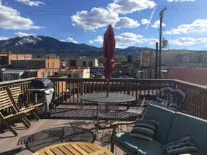 Elegant Loft Style Luxury Downtown i Prime Historic District! Kæledyr tilladt! - Image 3