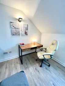 Cosy apartment in town centre - Image 5