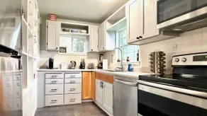 Entire Farmhouse - Great for Longer Stays - Image 2