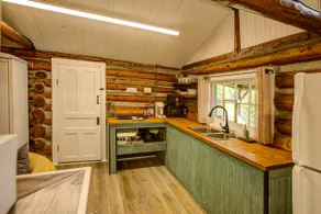 Charming Historic Lakefront Log Cabin - Image 3
