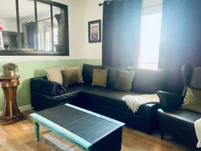 D108 Dahlia Apartment - Image 2