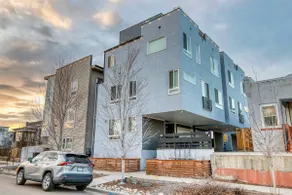 Walk to Empower Field: Townhome w/ Hot Tub! - Image 3