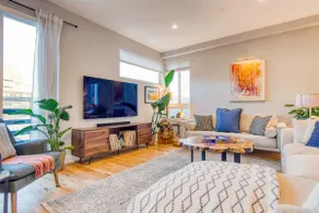 Walk to Empower Field: Townhome w/ Hot Tub! - Image 4