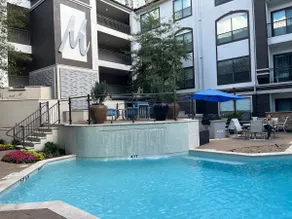 Apartment in Houston galleria mall area - Image 2