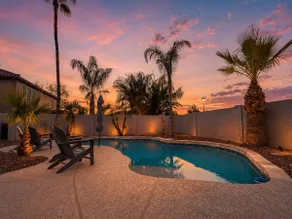 Fresh Pool Update! Perfect family/group retreat. - Image 4