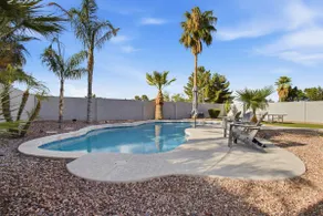 Spacious Home for Families & Groups Pool+Game Room - Image 4