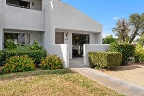Modern Seasonal Rental in Rancho Mirage - Image 2