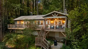 Hick's Lakehouse, Great views, Fire-pit, Kayaks - Image 2