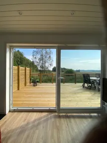 House with panoramic views - Image 2