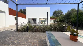 Storslået villa med pool - Image 4
