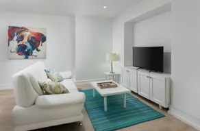 Beaumont Apt 1- Lovely 2 Bed Rental near the beach - Image 5
