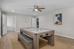 Chore-Free House w/ Air Hockey, Pool & Ping Pong - Image 4