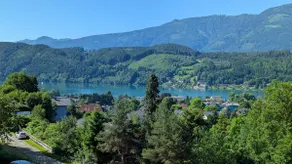 Kristin - Modern Apartment with Pool & Lake View - Image 2