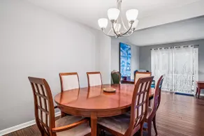 Adorable home steps from Navy stadium! - Image 5