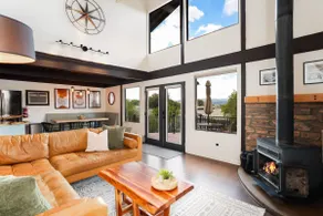 Boulder Cabin•2 miles to town•views•spa•firepit - Image 4