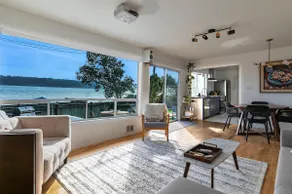 The Horizon on Hood Canal – Waterfront w/ Hot Tub - Image 3
