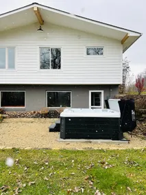 Driftless River House *Hot Tub* Modern Cottage - Image 5