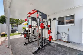 Playhouse! 3mins Hard Rock, Heated Pool, Tub & Games - Image 3