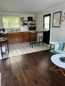 Cozy Apt. B walk to Keesler AFB, beaches, & casino - Image 4
